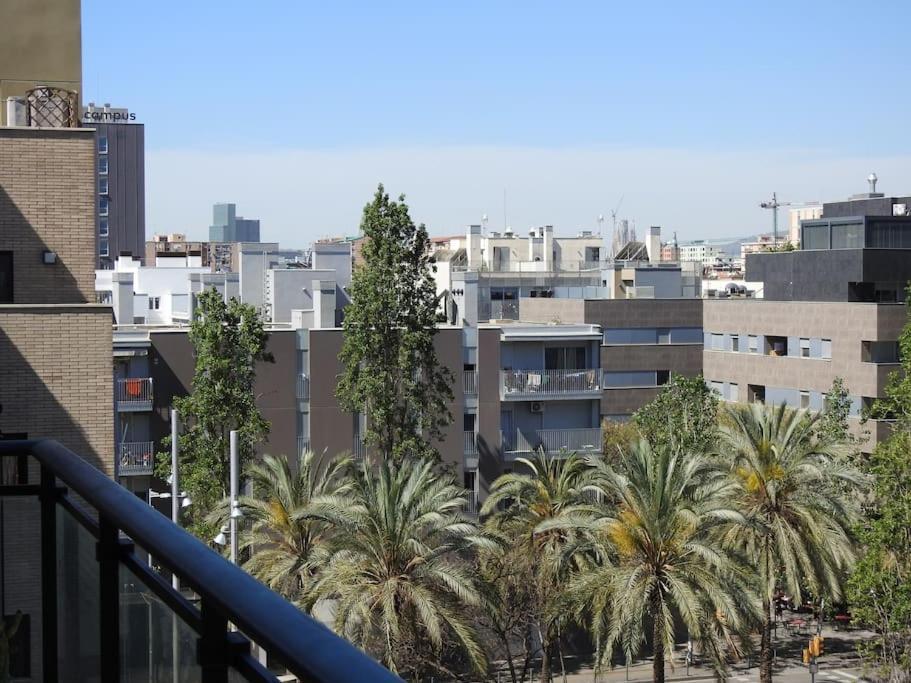 Piso En Zona Forum Con Vistas Al Mar